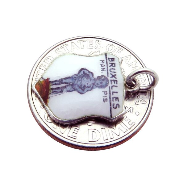 Vintage 800 Silver Brussels Belgium Manneken Pis Statue Enamel Shield Charm - Picture 3 of 3